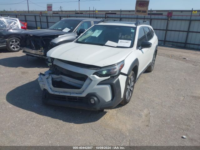 4S4BTANC2P3125756 Subaru Outback Limited