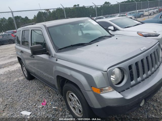1C4NJPBB9FD274342 auction archive image