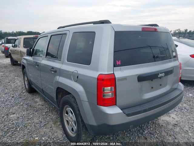 1C4NJPBB9FD274342 Jeep Patriot Sport