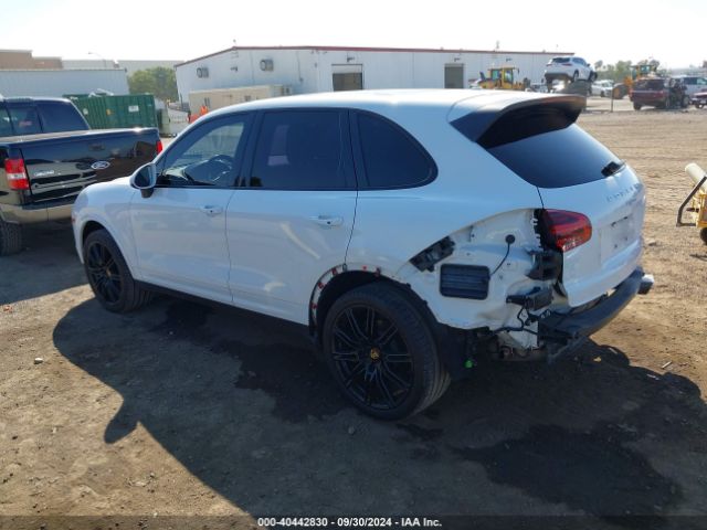 WP1AA2A21JKA03099 Porsche Cayenne Platinum Edition