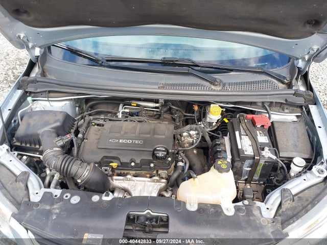 Chevrolet Sonic Premier 2018 1G1JF5SB8J4104253 Image 10