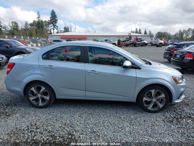 Chevrolet Sonic Premier 2018 1G1JF5SB8J4104253 Image 13
