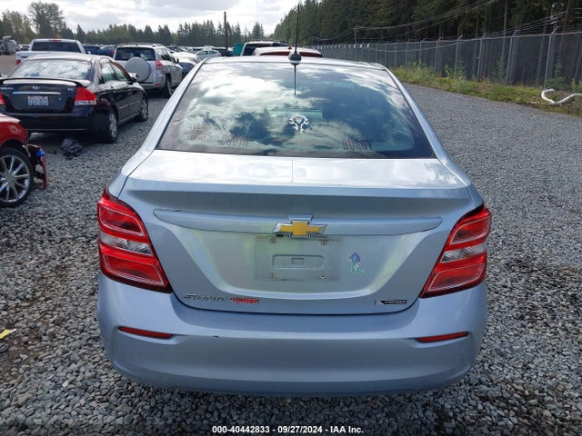 Chevrolet Sonic Premier 2018 1G1JF5SB8J4104253 Image 16