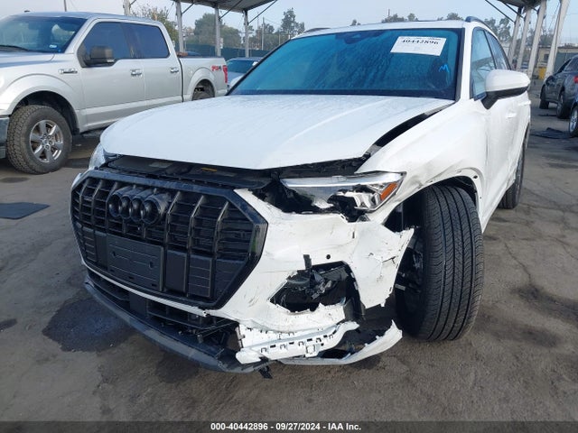 WA1AUCF33R1084277 Audi Q3 Premium 40 Tfsi Quattro Tiptronic