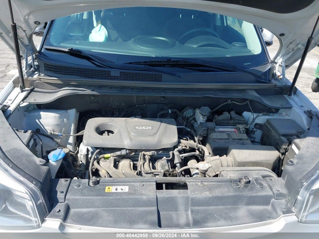 KIA Soul 2017 KNDJN2A24H7458239 Image 10