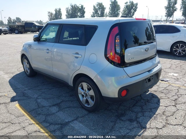KIA Soul 2017 KNDJN2A24H7458239 Image 3