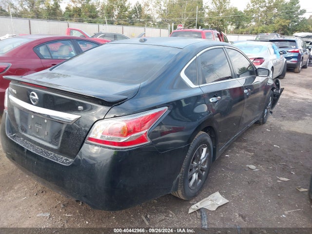 Nissan Altima 2.5 S 2015 1N4AL3AP3FC422012 Image 4