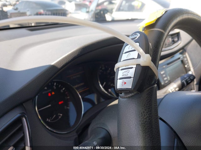 Nissan ROGUE SV 2018 5N1AT2MT1JC750479 Image 11