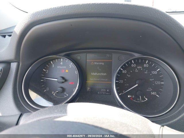 Nissan ROGUE SV 2018 5N1AT2MT1JC750479 Image 7