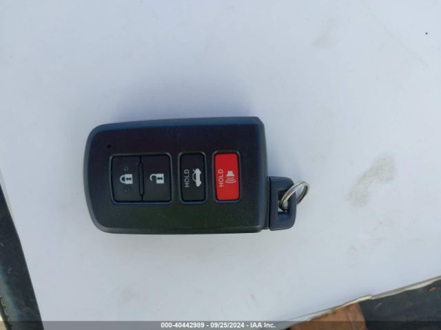 5YFBURHE0KP868901 Toyota Corolla Xle