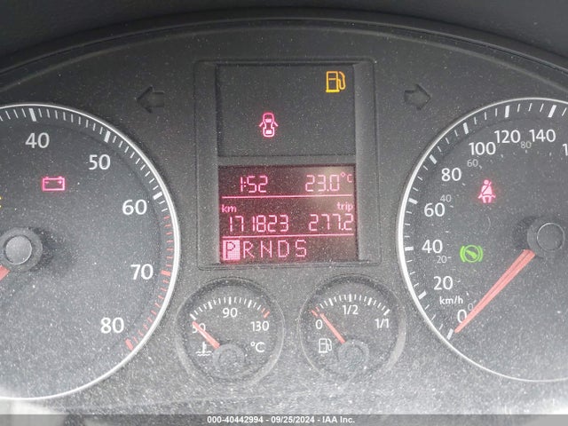 40442994 :رقم المزاد ، 3VWJM71K39M013754 vin ، 2009 Volkswagen Jetta S مزاد بيع