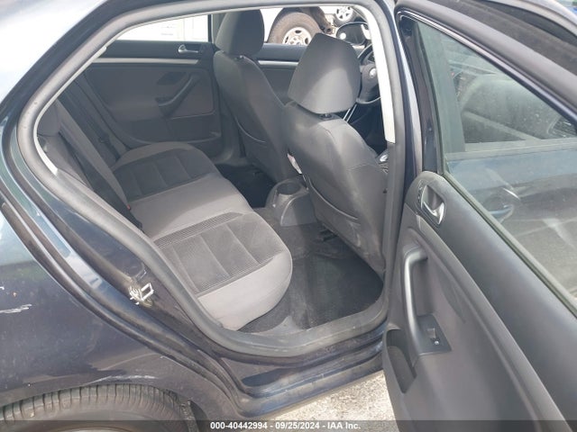 40442994 :رقم المزاد ، 3VWJM71K39M013754 vin ، 2009 Volkswagen Jetta S مزاد بيع