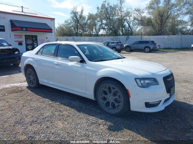 Chrysler 300 300s Awd 2018 2C3CCAGG8JH177684 Image 1