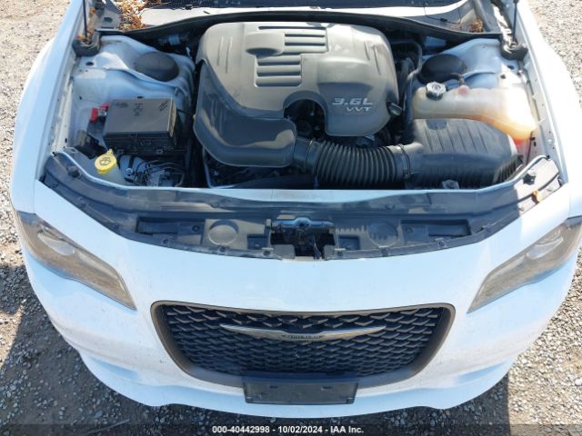 2C3CCAGG8JH177684 Chrysler 300 300s Awd