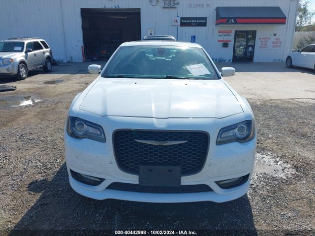 2C3CCAGG8JH177684 Chrysler 300 300s Awd