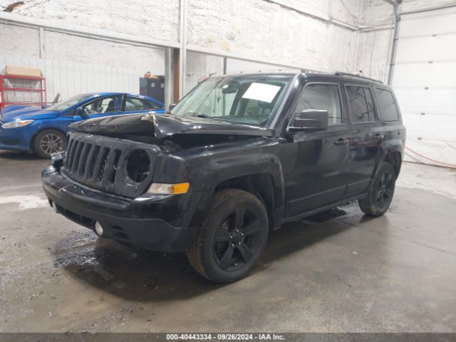 1C4NJRBB4FD312703 Jeep Patriot Altitude Edition