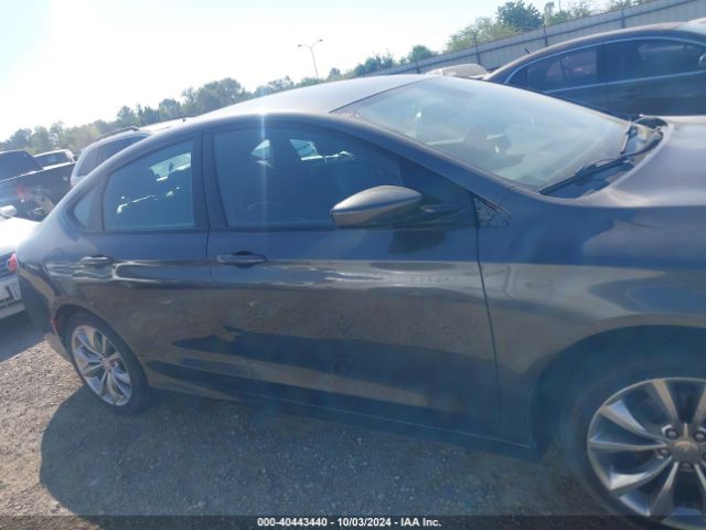 1C3CCCBB0FN680423 Chrysler 200 S