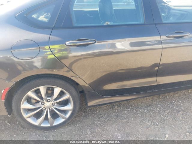 1C3CCCBB0FN680423 Chrysler 200 S