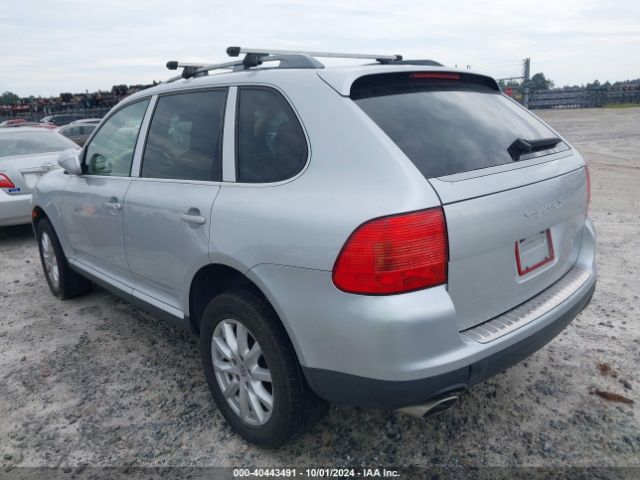 2004 PORSCHE CAYENNE WP1AB29P24LA69706 Photo 2