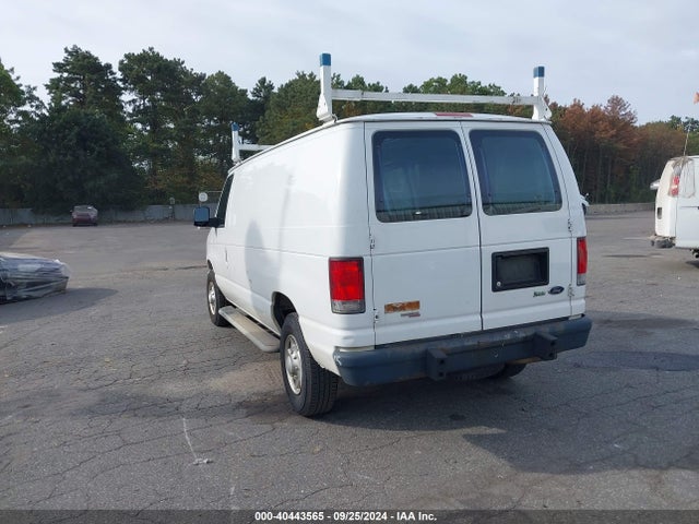 Ford E-250 Commercial 2014 1FTNE2EW8EDA55053 Image 3
