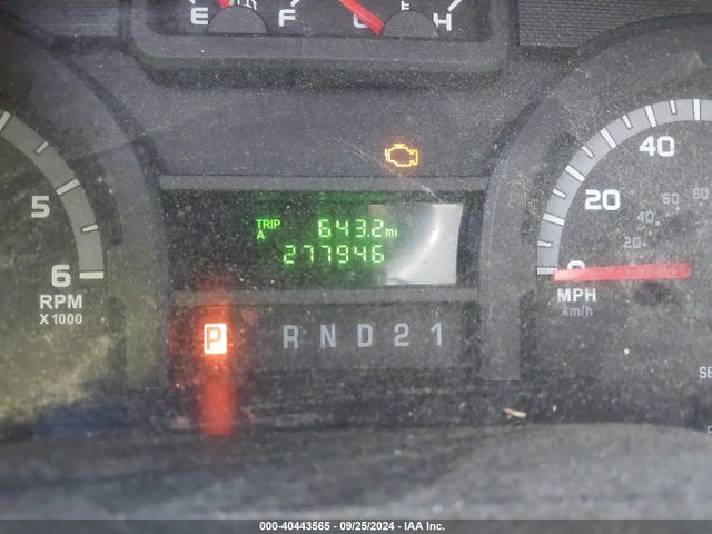 Ford E-250 Commercial 2014 1FTNE2EW8EDA55053 Image 7
