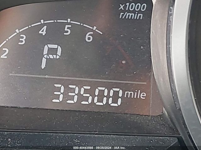 3MYDLBYVXJY327132 Toyota YARIS IA