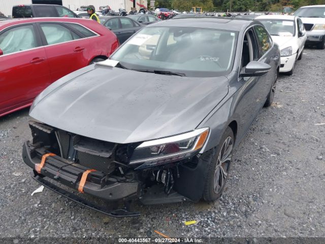 1VWSA7A35MC017384 Volkswagen Passat 2.0t Se