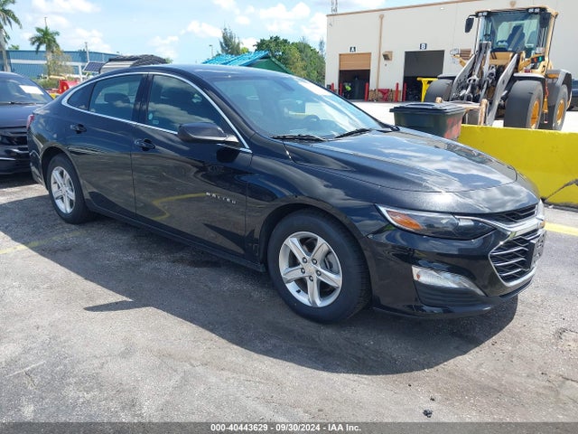 2022 1G1ZD5ST1NF184460 main image
