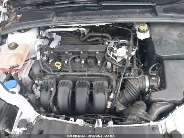 Ford FOCUS SE 2018 1FADP3K2XJL213721 Image 10
