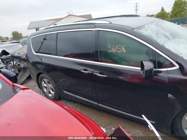 2C4RC1EG6HR627877 Chrysler Pacifica Touring-l Plus
