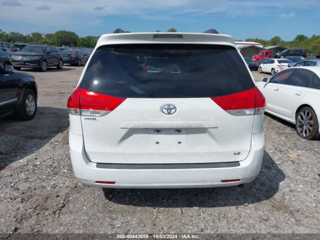 5TDKK3DC0ES410293 Toyota Sienna Le V6 8 Passenger