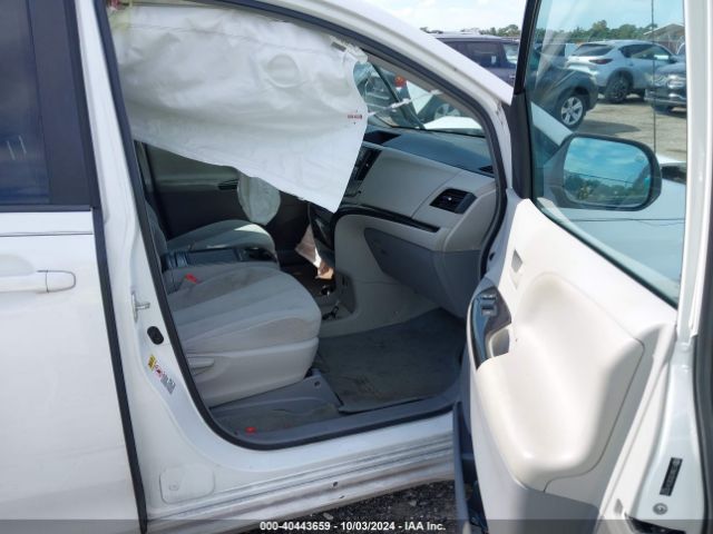 5TDKK3DC0ES410293 Toyota Sienna Le V6 8 Passenger