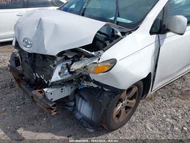 5TDKK3DC0ES410293 Toyota Sienna Le V6 8 Passenger