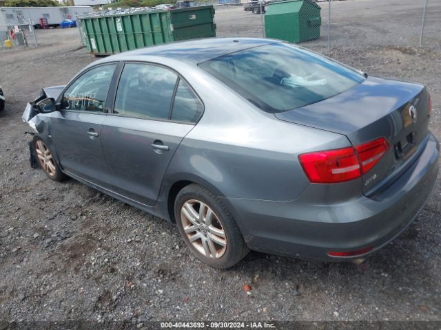 3VW2K7AJ0FM208806 Volkswagen Jetta 2.0l S