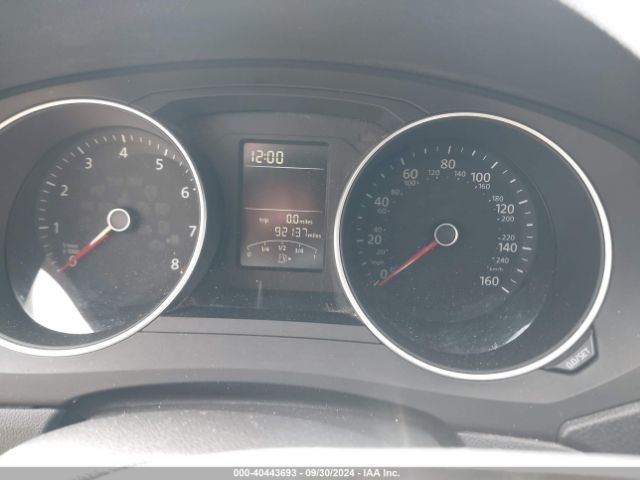 3VW2K7AJ0FM208806 Volkswagen Jetta 2.0l S