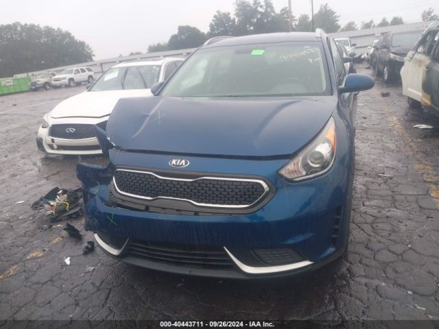 KNDCB3LC4K5252029 KIA NIRO LX