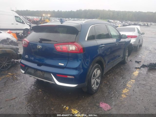 KNDCB3LC4K5252029 KIA NIRO LX