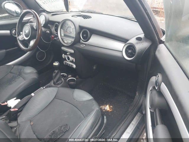 2007 MINI COOPER WMWMF33577TL68061 Photo 4