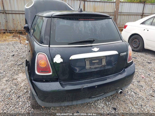 2007 MINI COOPER WMWMF33577TL68061 Photo 5