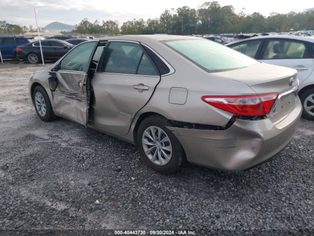 4T1BF1FK4GU259935 Toyota CAMRY LE