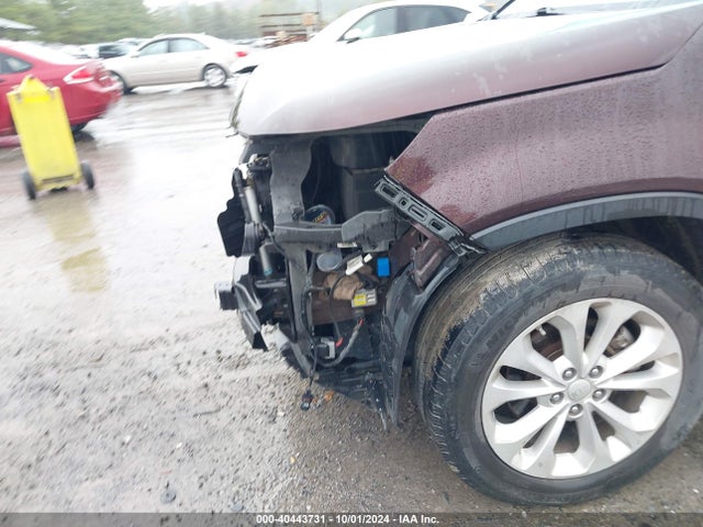 5XYKUDA77EG489451 KIA Sorento Ex V6