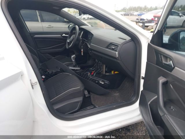 3VWBM7BU0NM017579 Volkswagen Jetta 1.5t Sport
