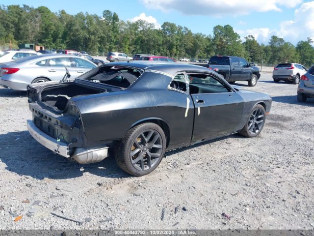 2C3CDZJG4KH557871 Dodge Challenger Gt