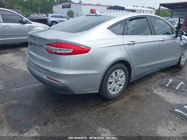 Ford FUSION S 2020 3FA6P0G7XLR161572 Image 4