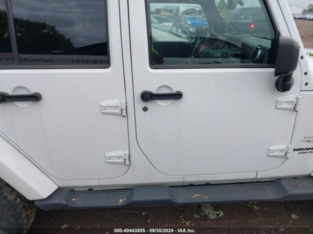 1C4BJWEG2EL138756 Jeep Wrangler Unlimited Sahara