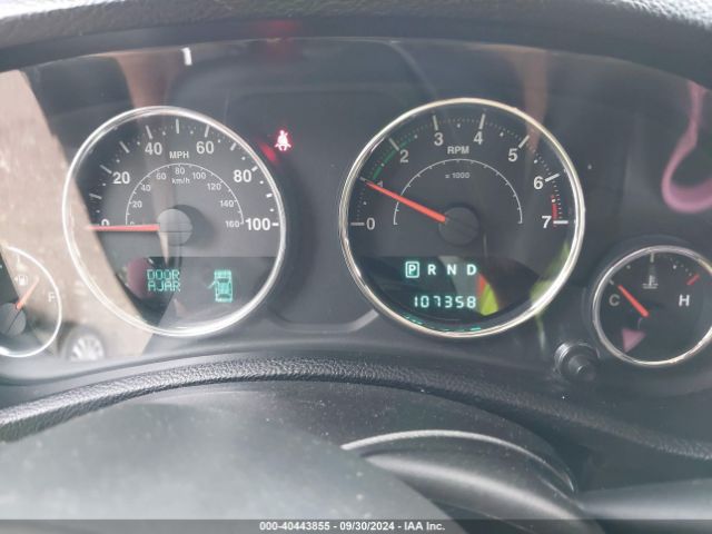 1C4BJWEG2EL138756 Jeep Wrangler Unlimited Sahara
