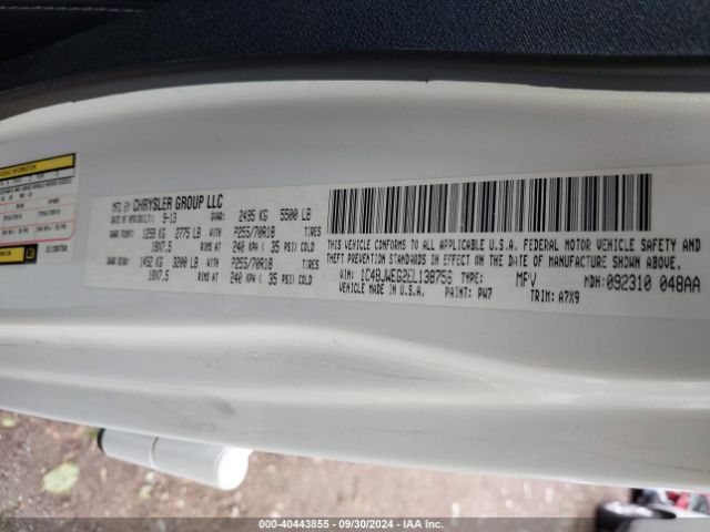 1C4BJWEG2EL138756 Jeep Wrangler Unlimited Sahara