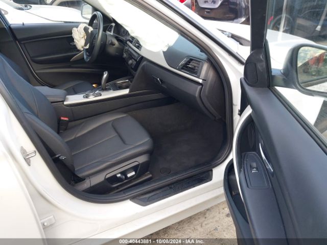 WBA8A3C57JA492155 BMW 320i Xdrive