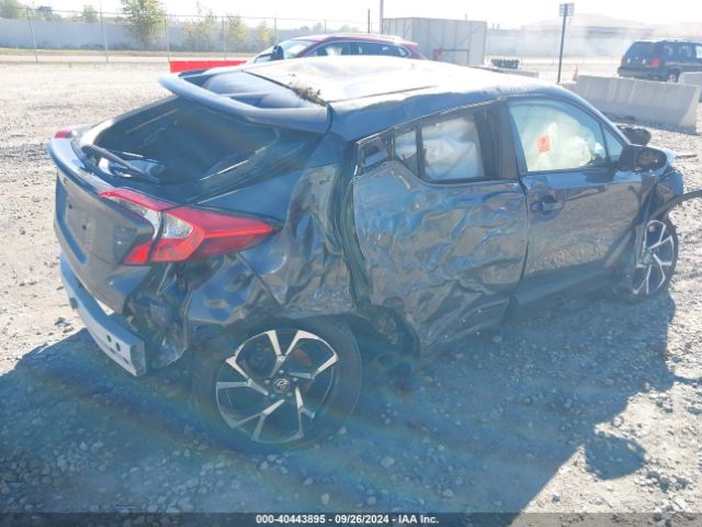 JTNKHMBXXM1106793 Toyota C-HR XLE