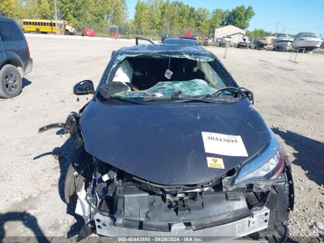 JTNKHMBXXM1106793 Toyota C-HR XLE